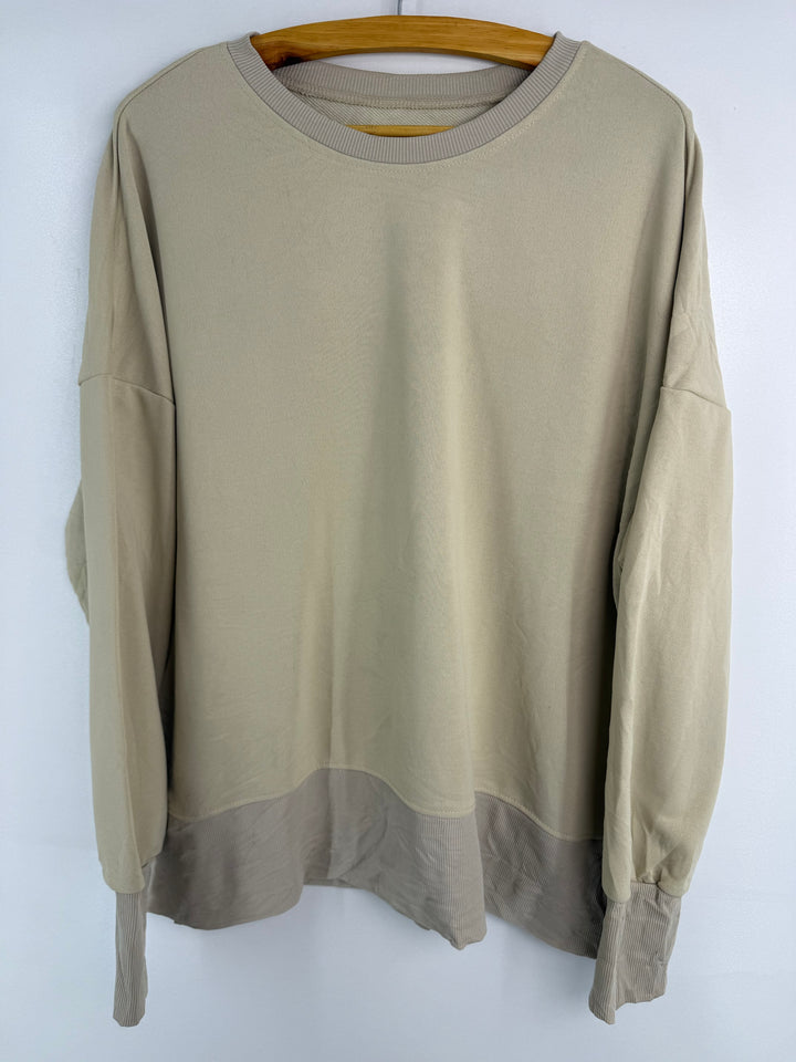 Beige oversized sweatshirt #817 front